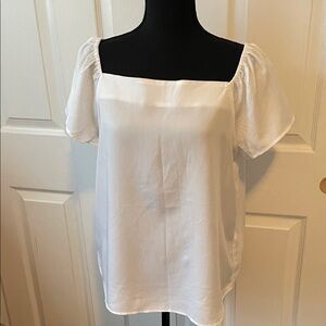 NWT Banana Republic White Puff Sleeve Blouse PL